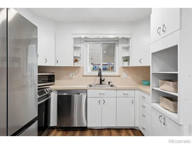 3148 E Maplewood Avenue Centennial, CO 80121