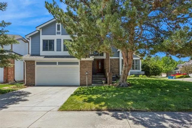 5103 S Laredo Way Centennial, CO 80015