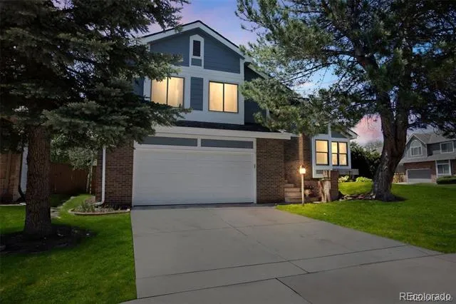 5103 S Laredo Way Centennial, CO 80015
