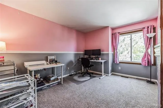 5103 S Laredo Way Centennial, CO 80015