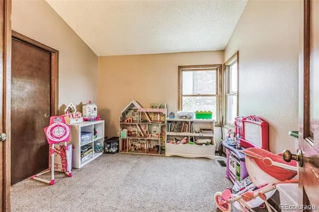 5103 S Laredo Way Centennial, CO 80015