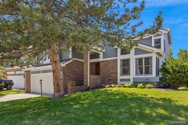 5103 S Laredo Way Centennial, CO 80015