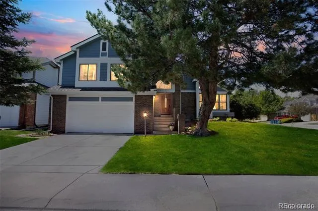 5103 S Laredo Way Centennial, CO 80015