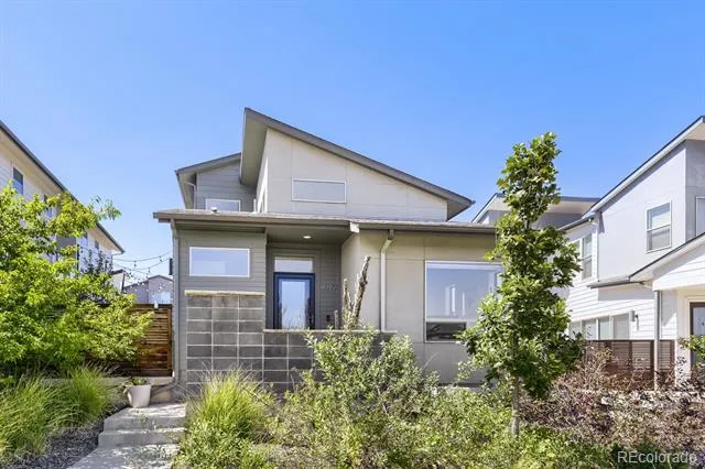 9719 Taylor River Circle Littleton, CO 80125
