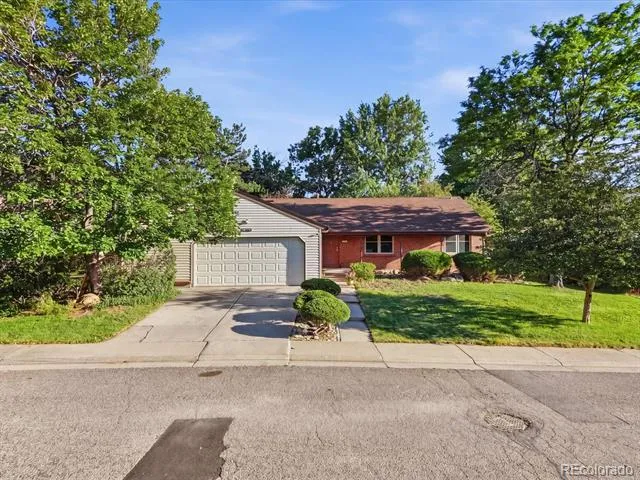 16636 E Rice Circle Aurora, CO 80015