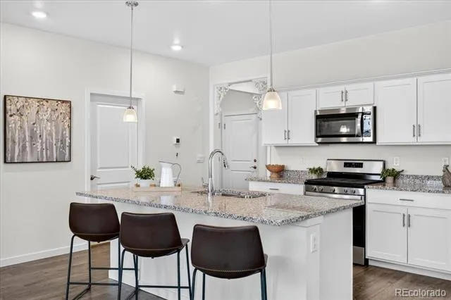 2301 Mountain Sky Drive Fort Lupton, CO 80621