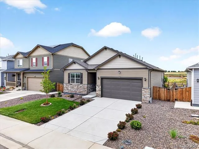 2301 Mountain Sky Drive Fort Lupton, CO 80621