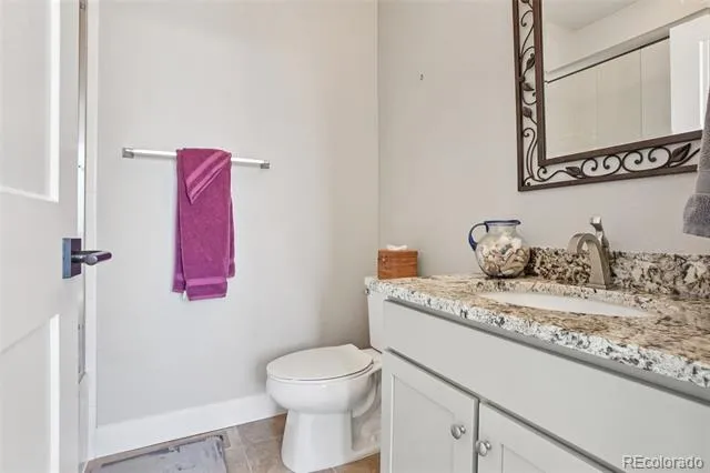 888 S Valentia Street #17-103 Denver, CO 80247