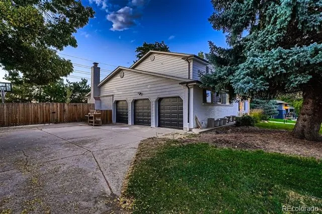 8709 E Kenyon Avenue Denver, CO 80237