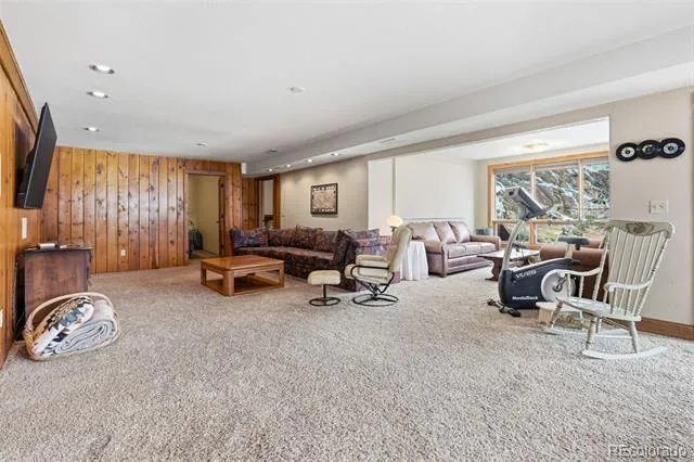 15541 W County Road 18 Loveland, CO 80537