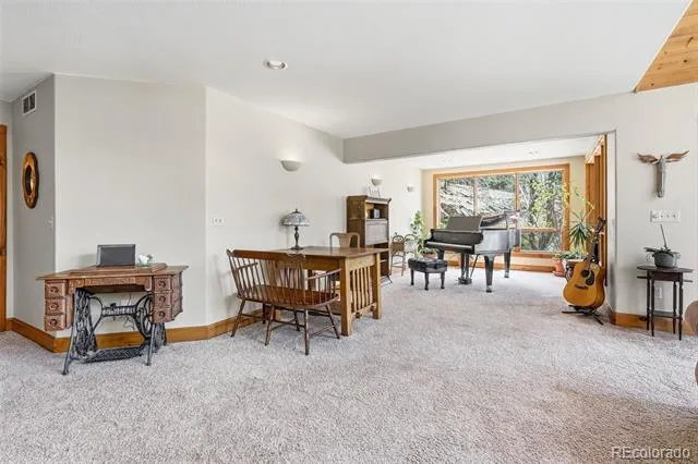 15541 W County Road 18 Loveland, CO 80537