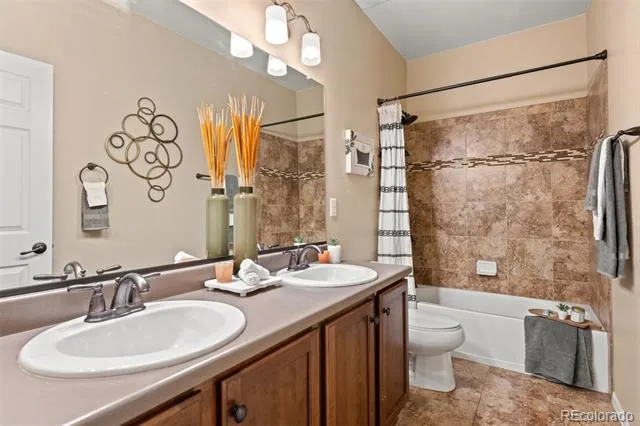 42305 Forest Oaks Drive Elizabeth, CO 80107