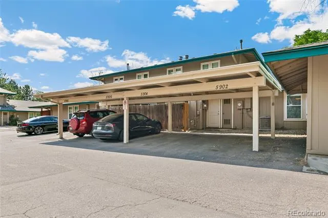5902 S Willow Way Englewood, CO 80111
