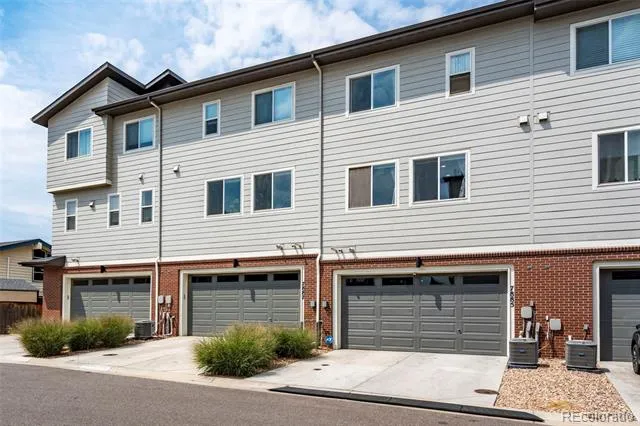 7885 W 43rd Circle Wheat Ridge, CO 80033