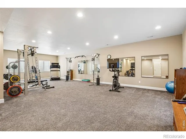24 Western Sky Circle Longmont, CO 80501