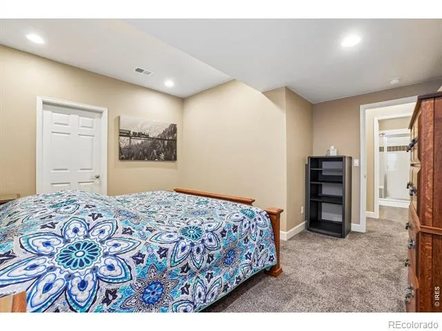 24 Western Sky Circle Longmont, CO 80501