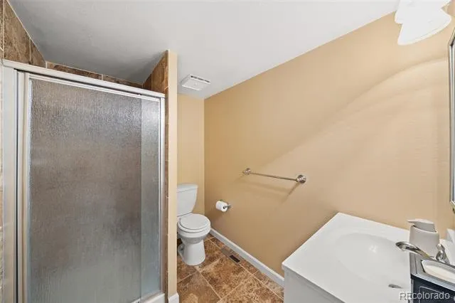 11825 E Cornell Circle Aurora, CO 80014