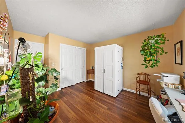 11825 E Cornell Circle Aurora, CO 80014