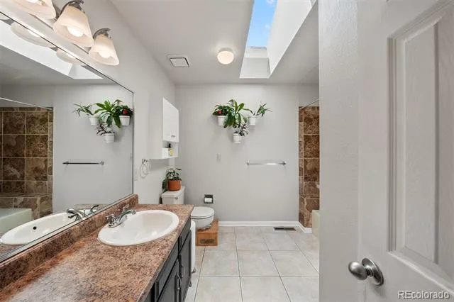 11825 E Cornell Circle Aurora, CO 80014