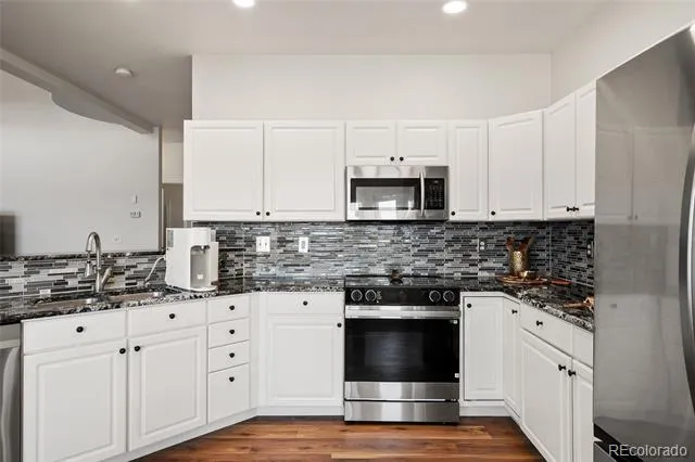 9477 Burgundy Circle Littleton, CO 80126