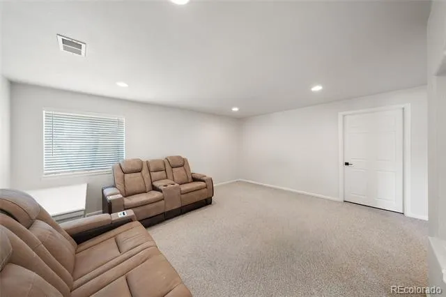 9477 Burgundy Circle Littleton, CO 80126