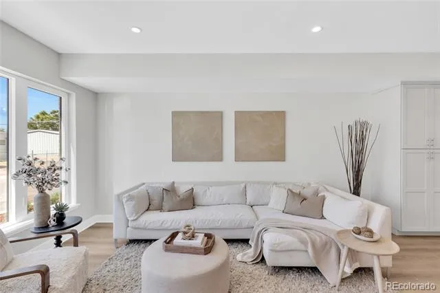 341 W Warren Avenue Denver, CO 80223
