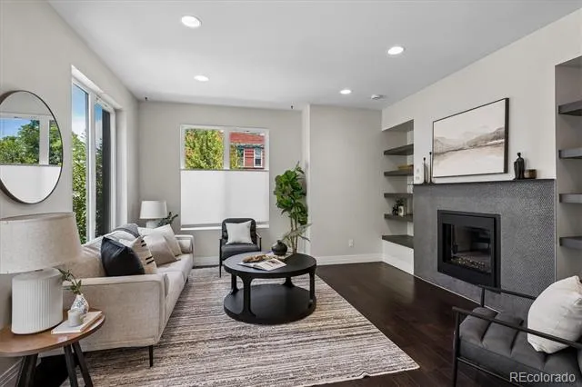 2480 Clarkson Street Denver, CO 80205