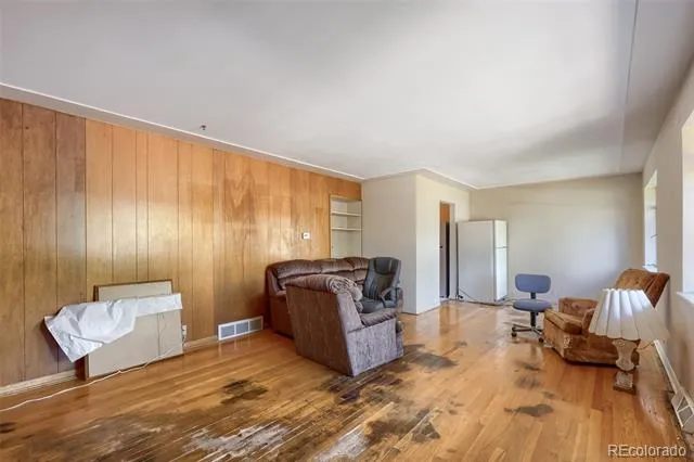 6182 S Crestview Street Littleton, CO 80120