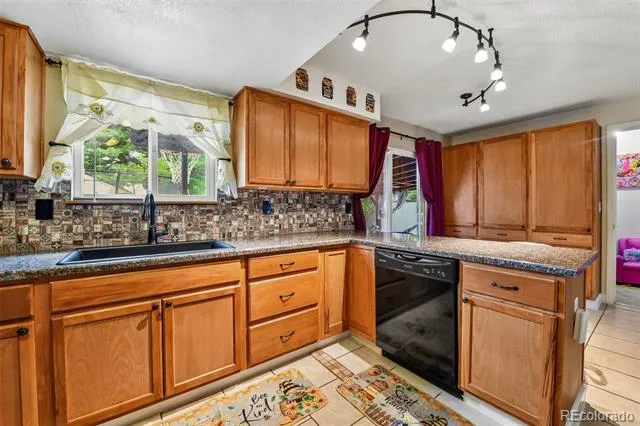 4502 S Pagosa Circle Aurora, CO 80015