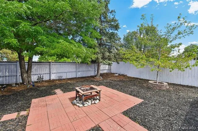 4502 S Pagosa Circle Aurora, CO 80015