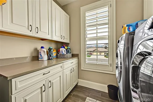 9512 Orion Way Arvada, CO 80007