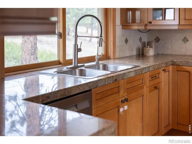 8563 Middle Fork Road Boulder, CO 80302
