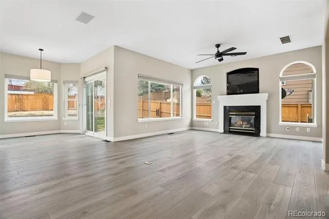 3385 White Oak Lane Highlands Ranch, CO 80129