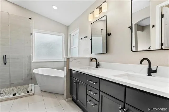 3385 White Oak Lane Highlands Ranch, CO 80129