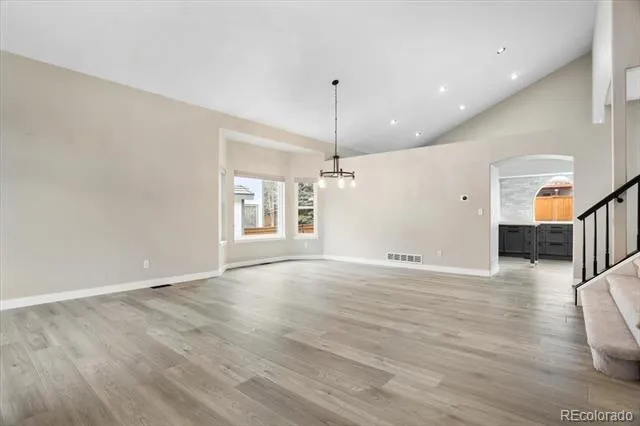 3385 White Oak Lane Highlands Ranch, CO 80129