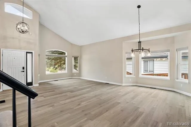 3385 White Oak Lane Highlands Ranch, CO 80129