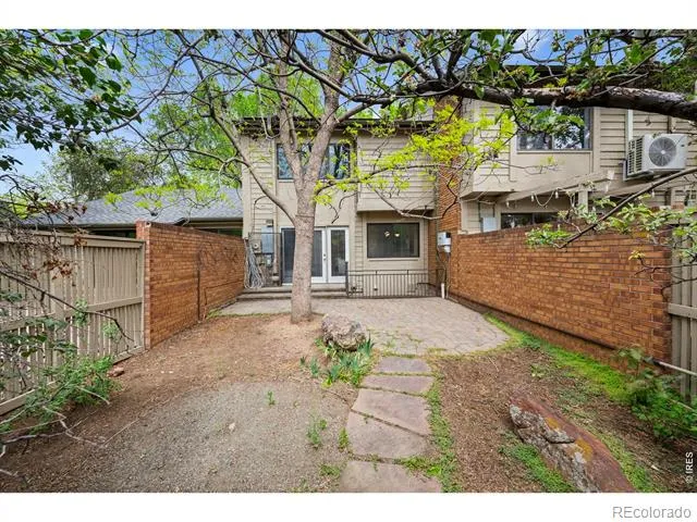 4017 Wonderland Hill Avenue Boulder, CO 80304
