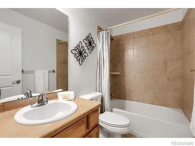 8498 Pebble Court Wellington, CO 80549