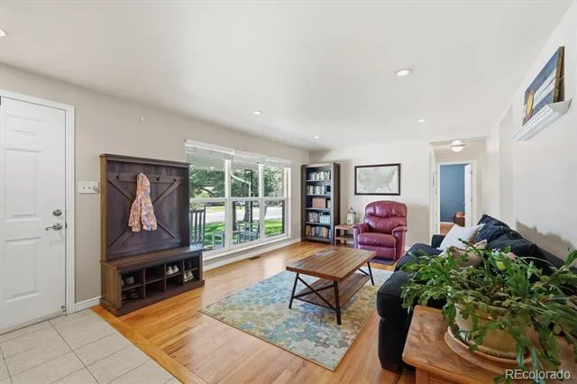 620 E Geddes Avenue Centennial, CO 80122