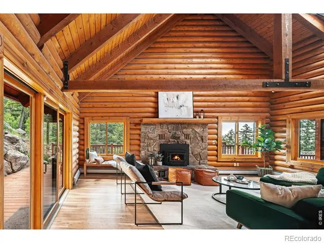 172 Tall Pine Lane Boulder, CO 80302