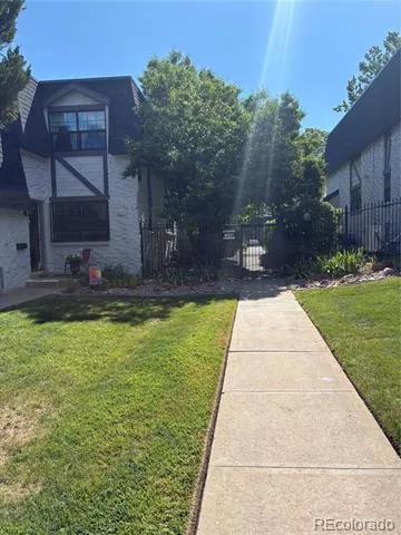 3538 S Ivanhoe Street Denver, CO 80237