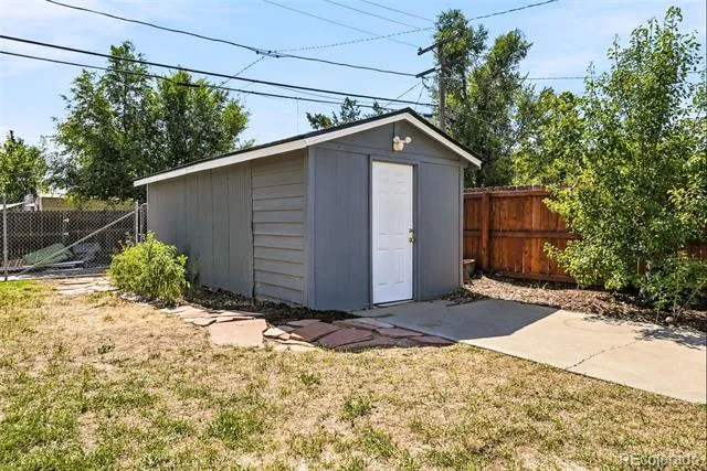 1660 Tamarac Street Denver, CO 80220