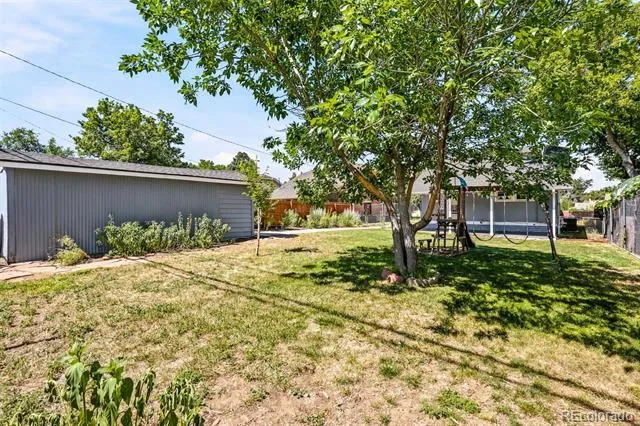 1660 Tamarac Street Denver, CO 80220