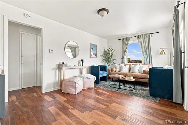 1860 S Zuni Street Denver, CO 80223