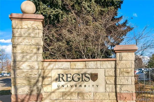 6305 King Court Denver, CO 80221