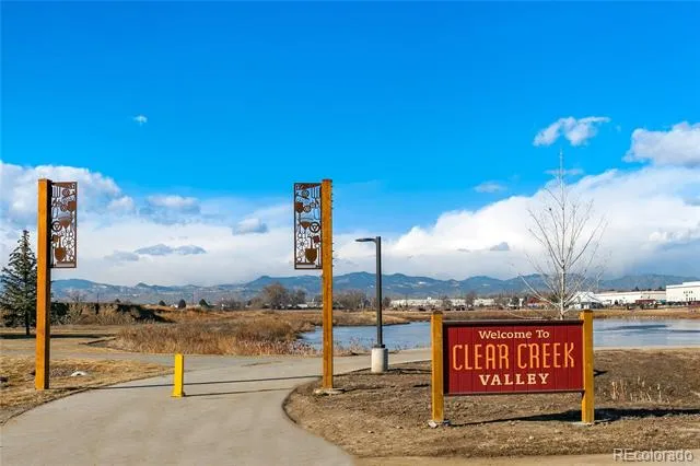 6305 King Court Denver, CO 80221