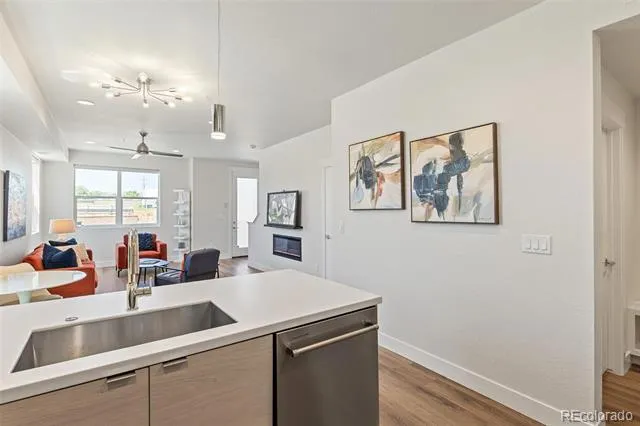6305 King Court Denver, CO 80221