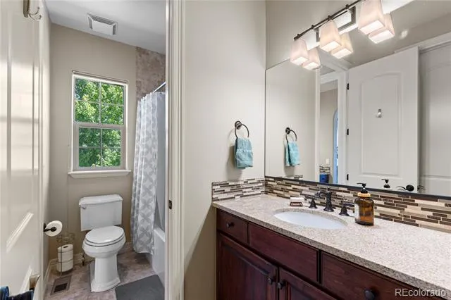 15232 W Warren Drive Lakewood, CO 80228