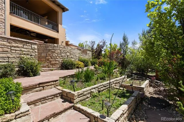 15232 W Warren Drive Lakewood, CO 80228