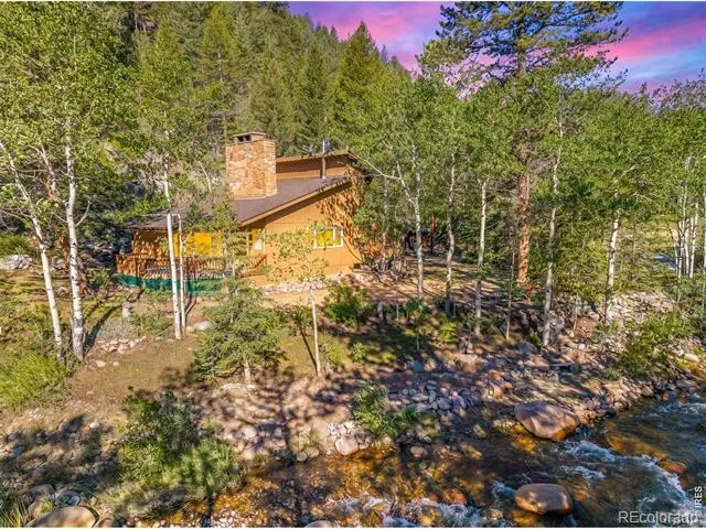 21692 S Saint Vrain Drive Lyons, CO 80540